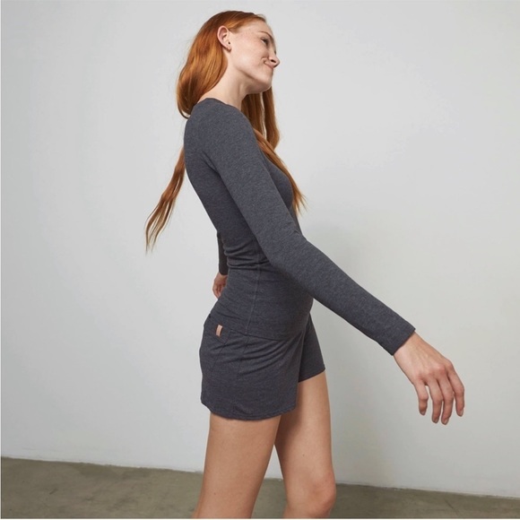 NEW - Lunya Restore Short Set - Picture 2 of 3